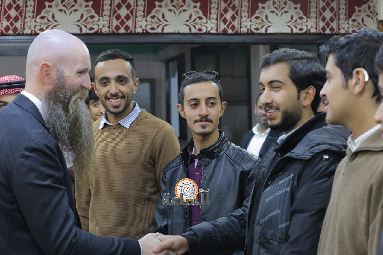 Madar Al-Saa Images 0.5775869266836916