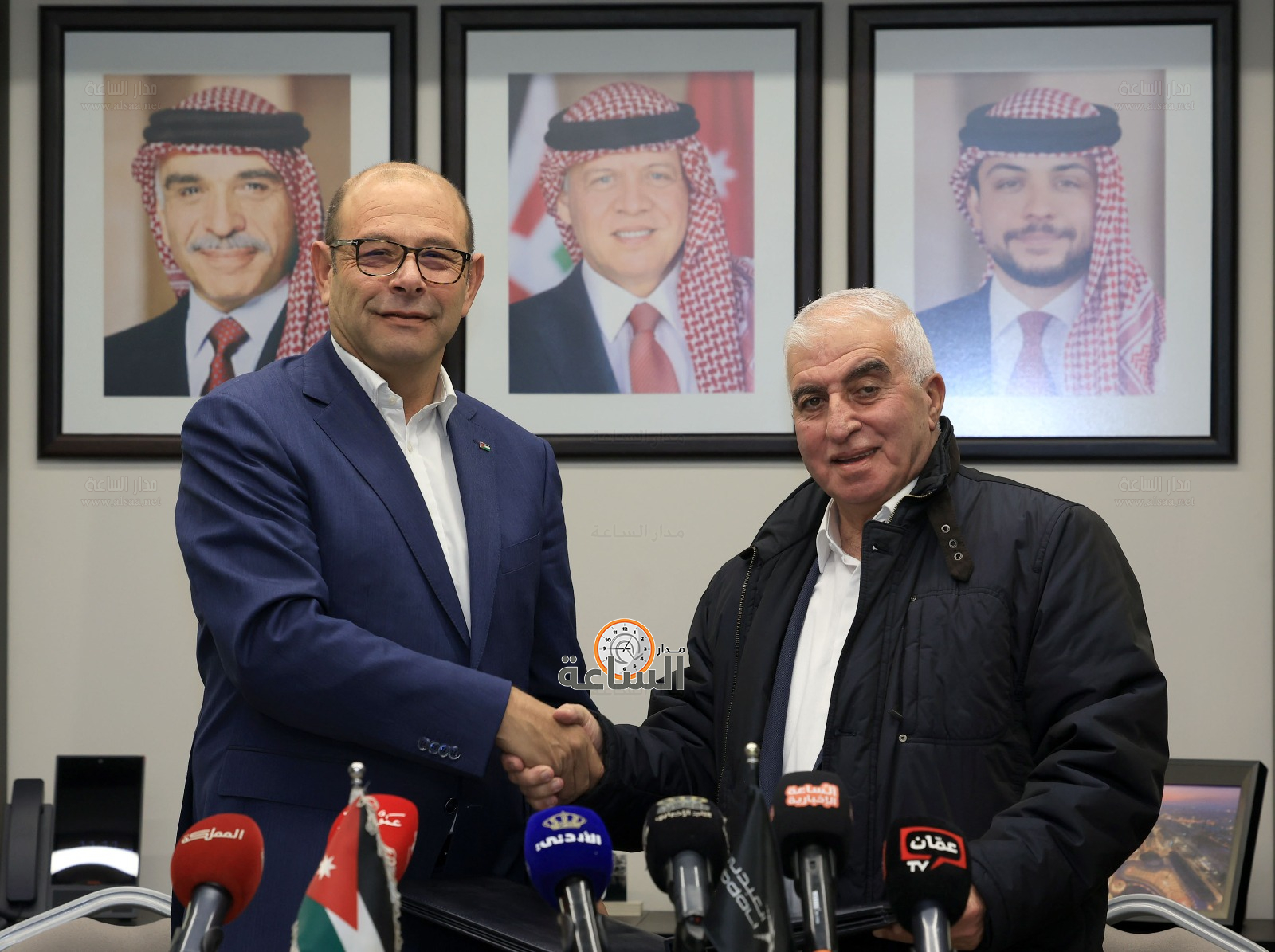 Madar Al-Saa Images 0.8323472738651759