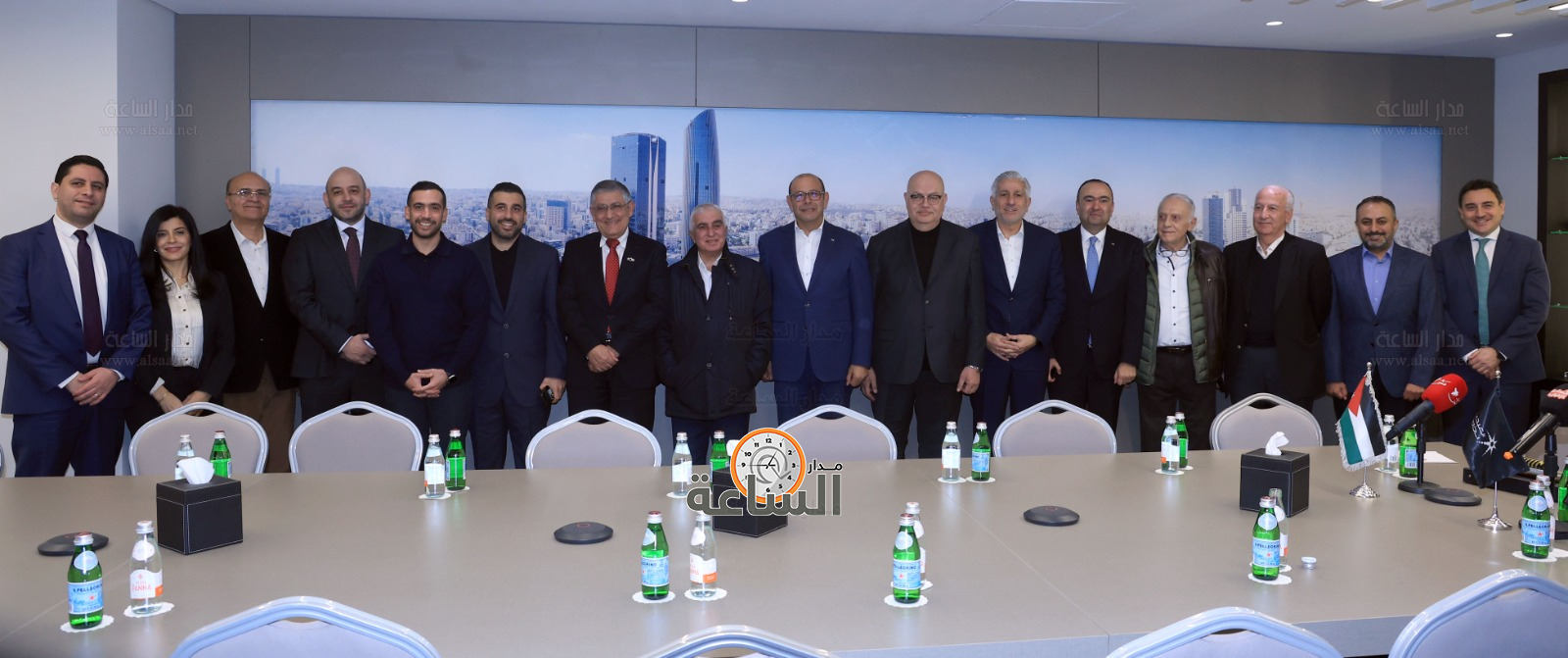 Madar Al-Saa Images 0.49243840533044725