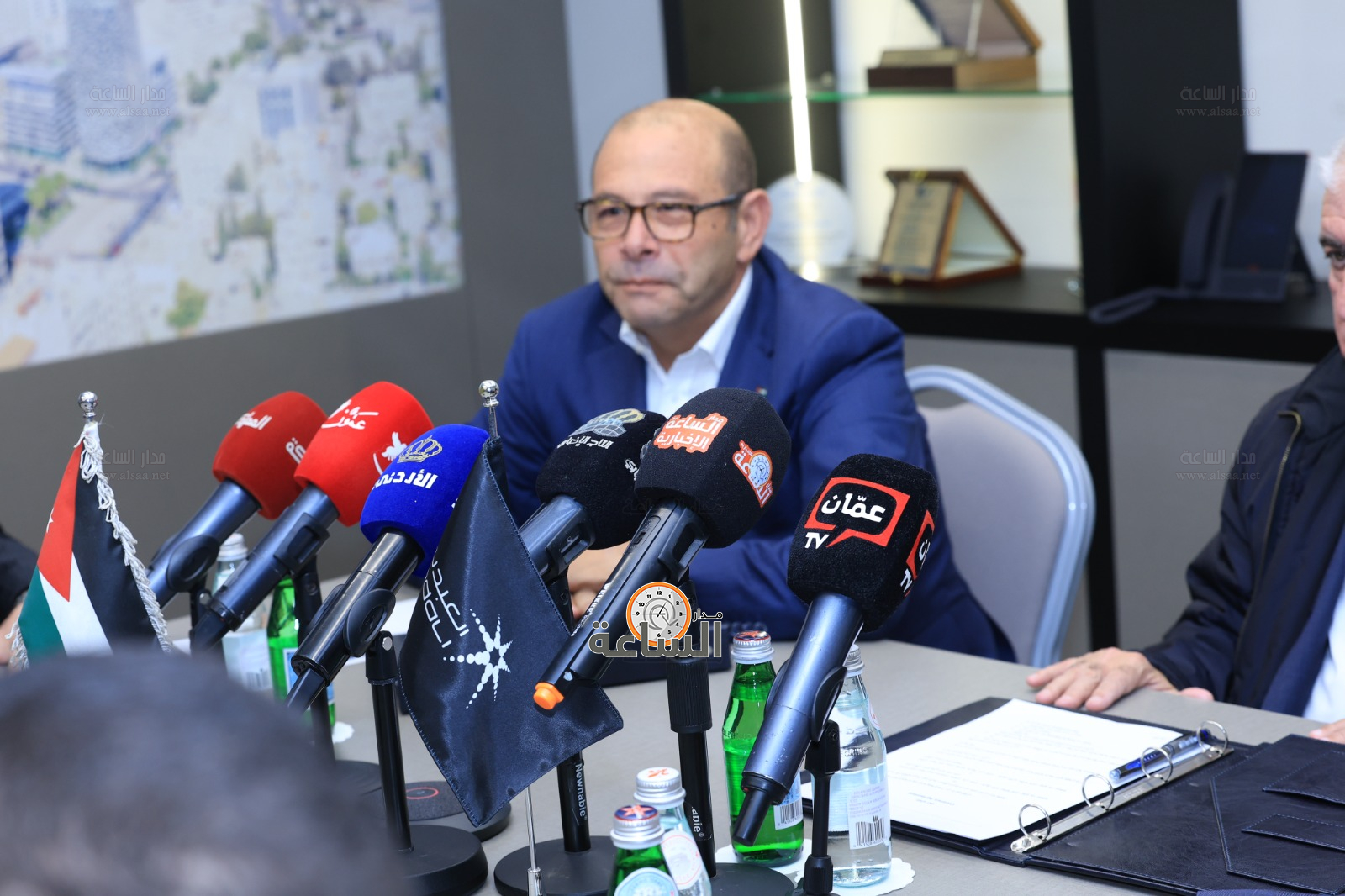 Madar Al-Saa Images 0.8983954880425034