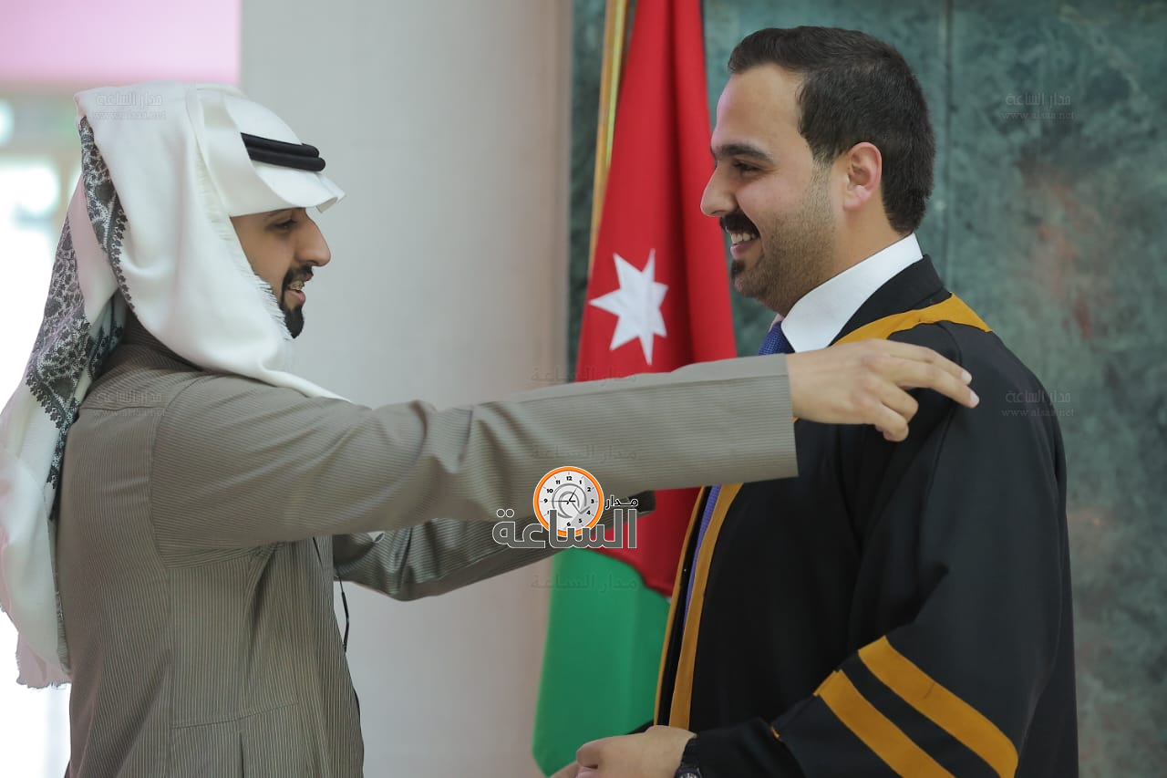 Madar Al-Saa Images 0.3427825498394641