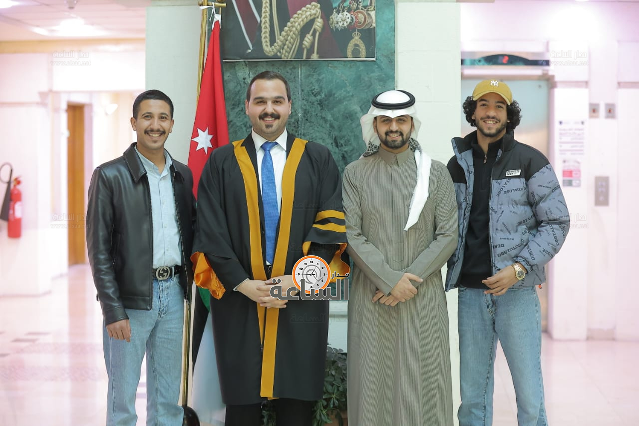 Madar Al-Saa Images 0.9893364210141649