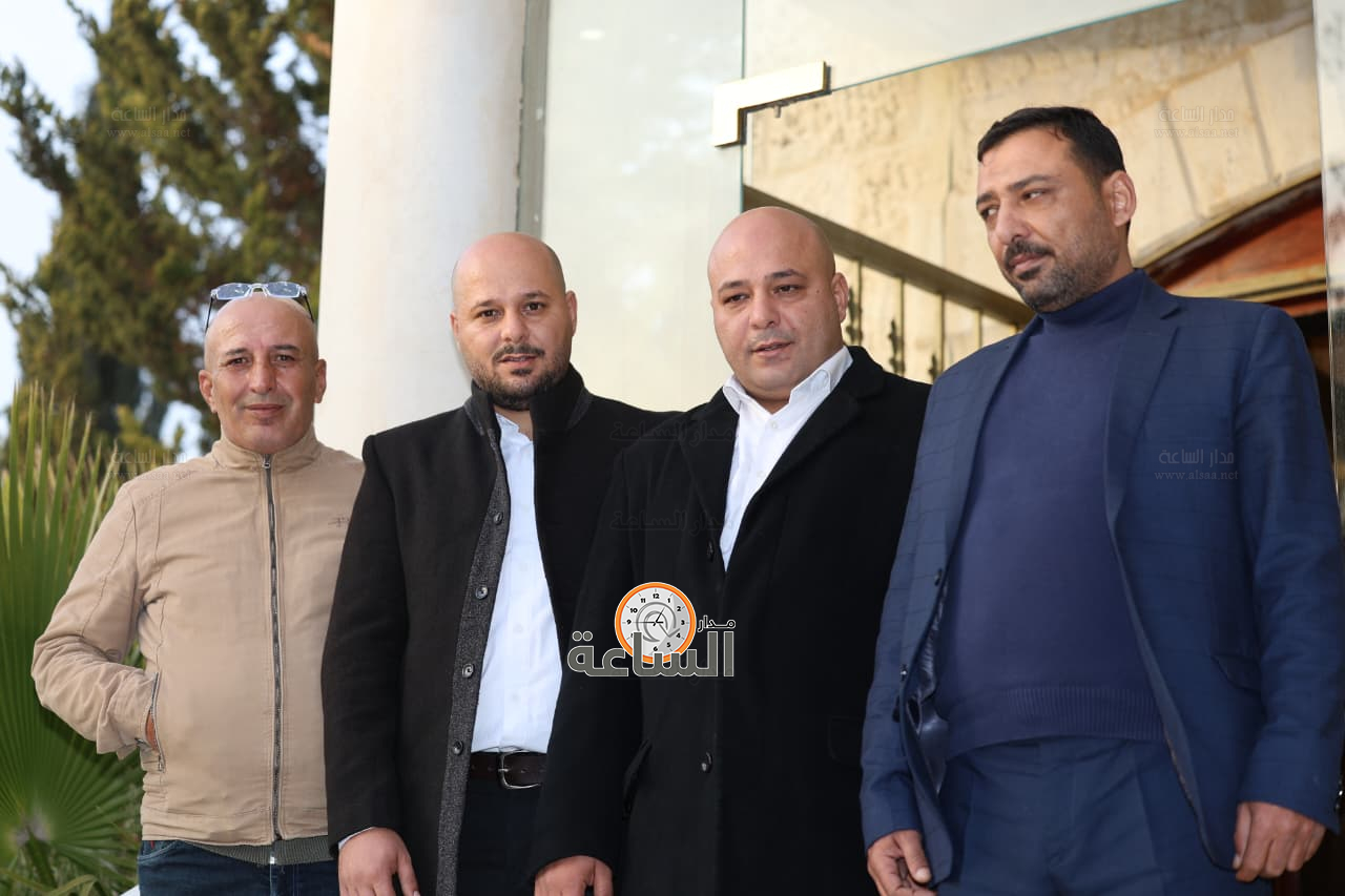 Madar Al-Saa Images 0.00863551384404726