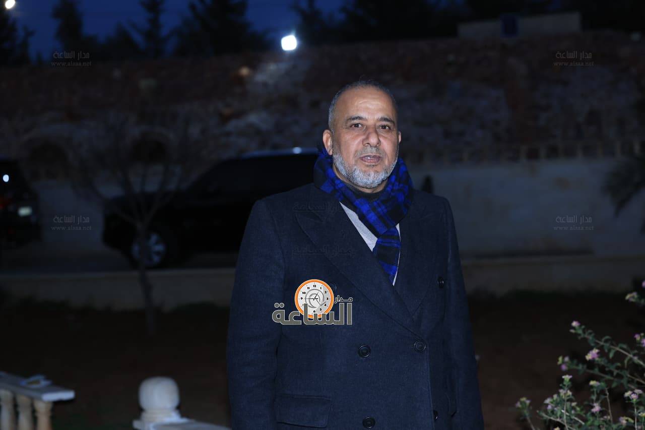 Madar Al-Saa Images 0.6837106639289087