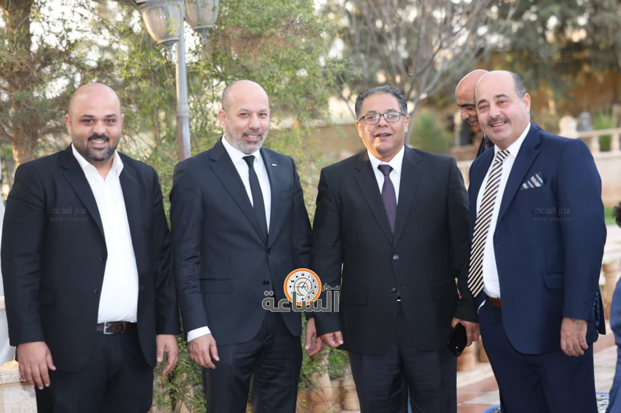 Madar Al-Saa Images 0.6114500159423559