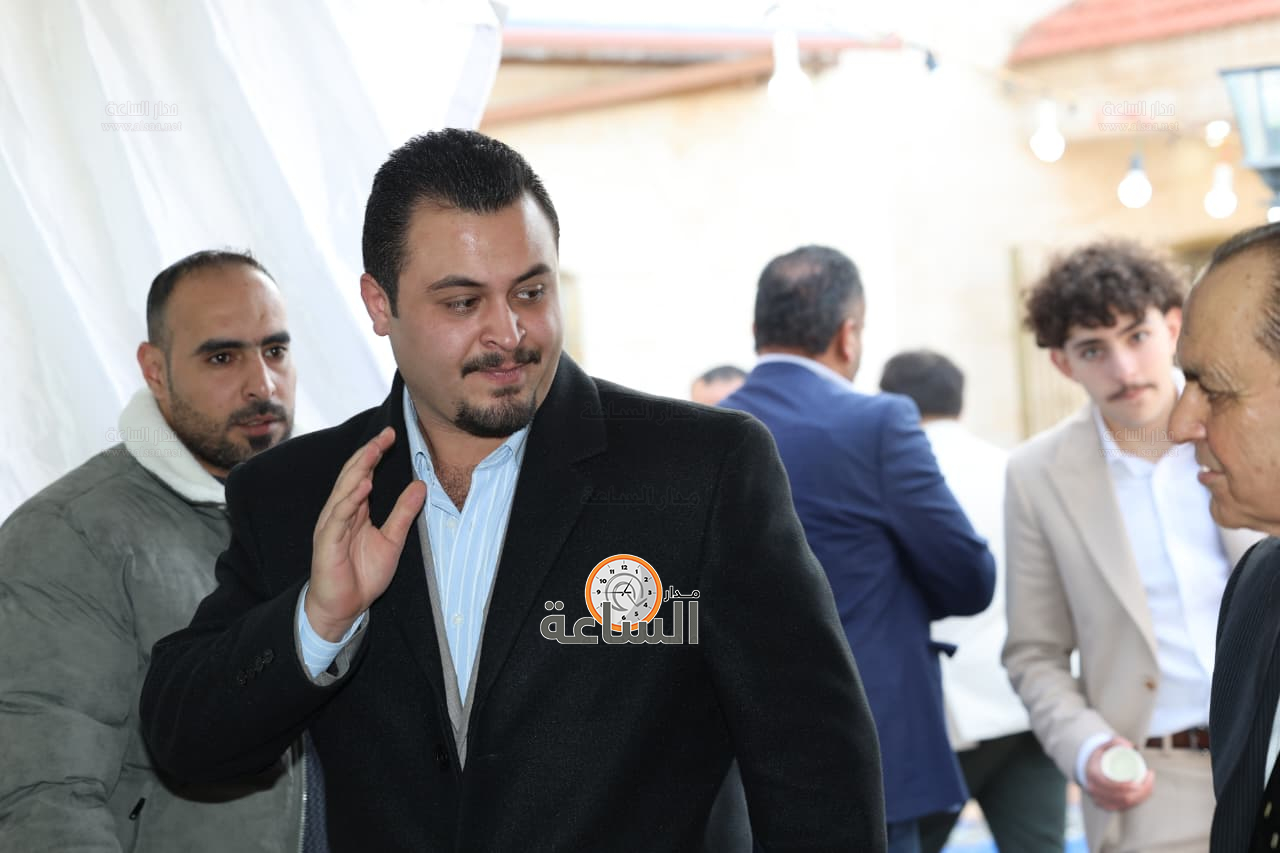 Madar Al-Saa Images 0.47413253776461006