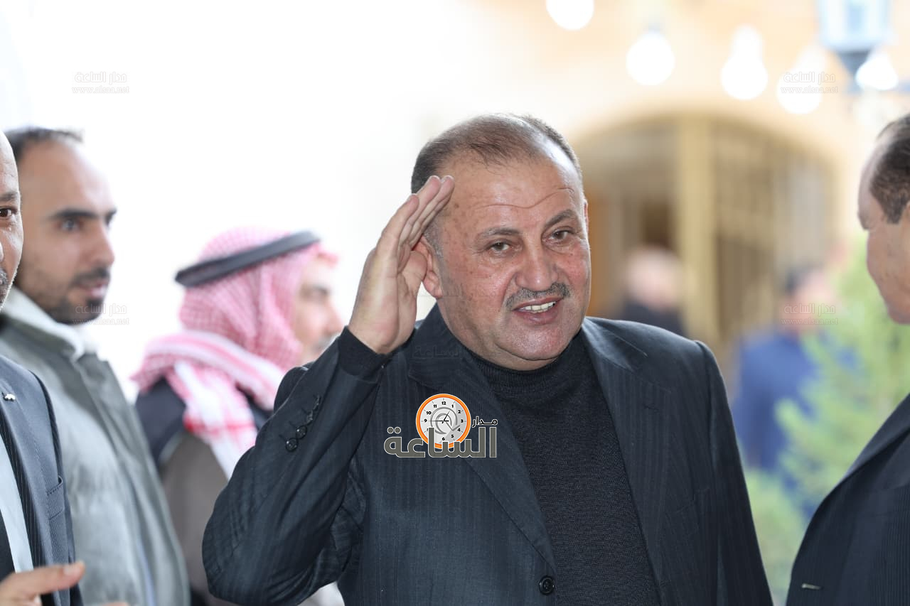 Madar Al-Saa Images 0.01742691688335396