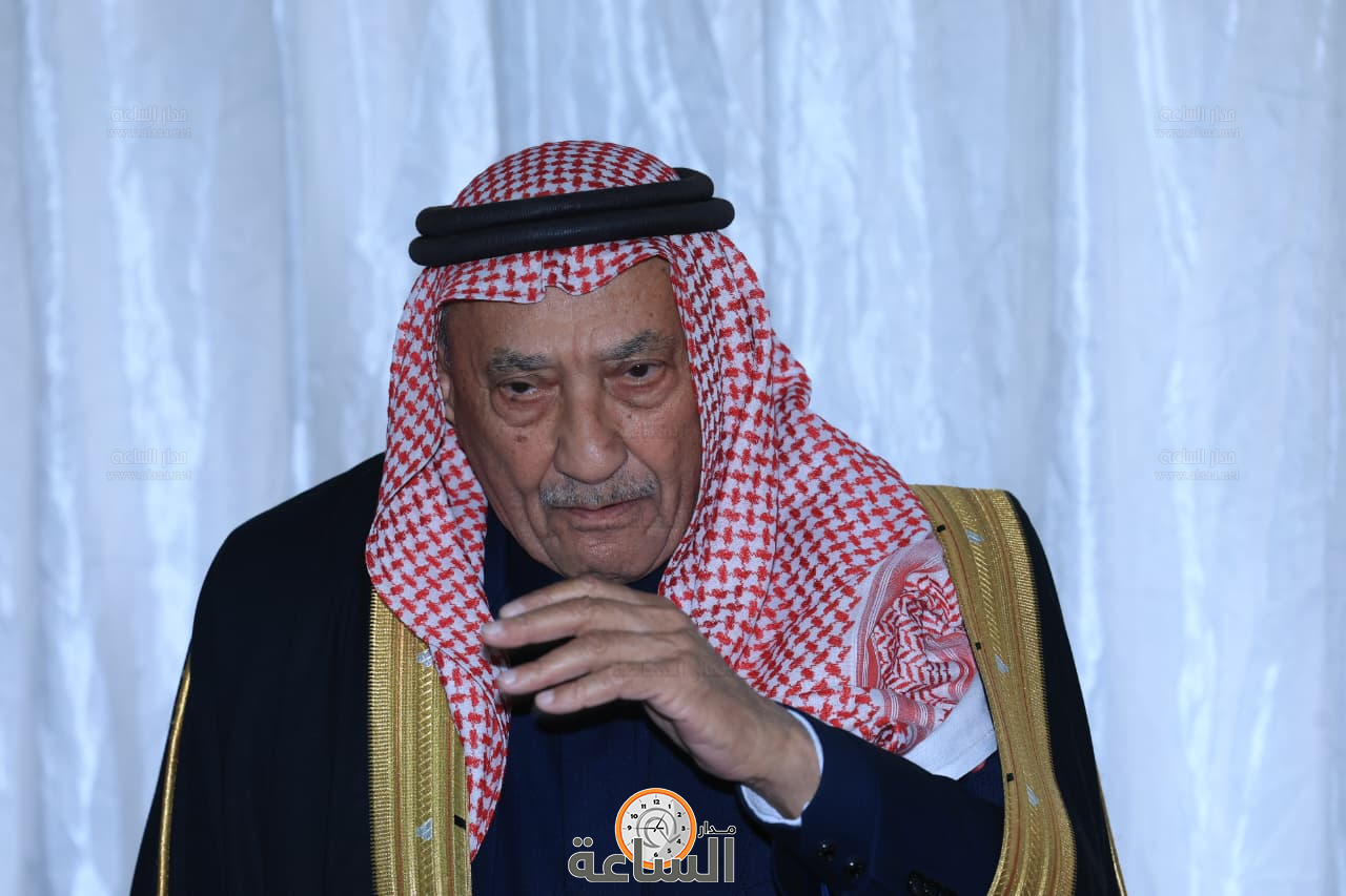 Madar Al-Saa Images 0.04233555635607089