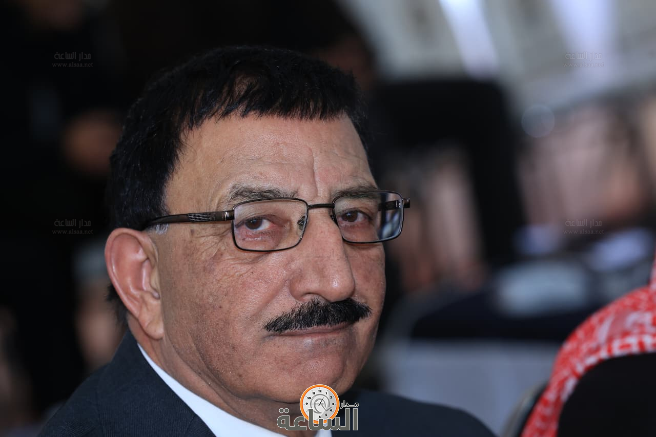 Madar Al-Saa Images 0.2522308338850564