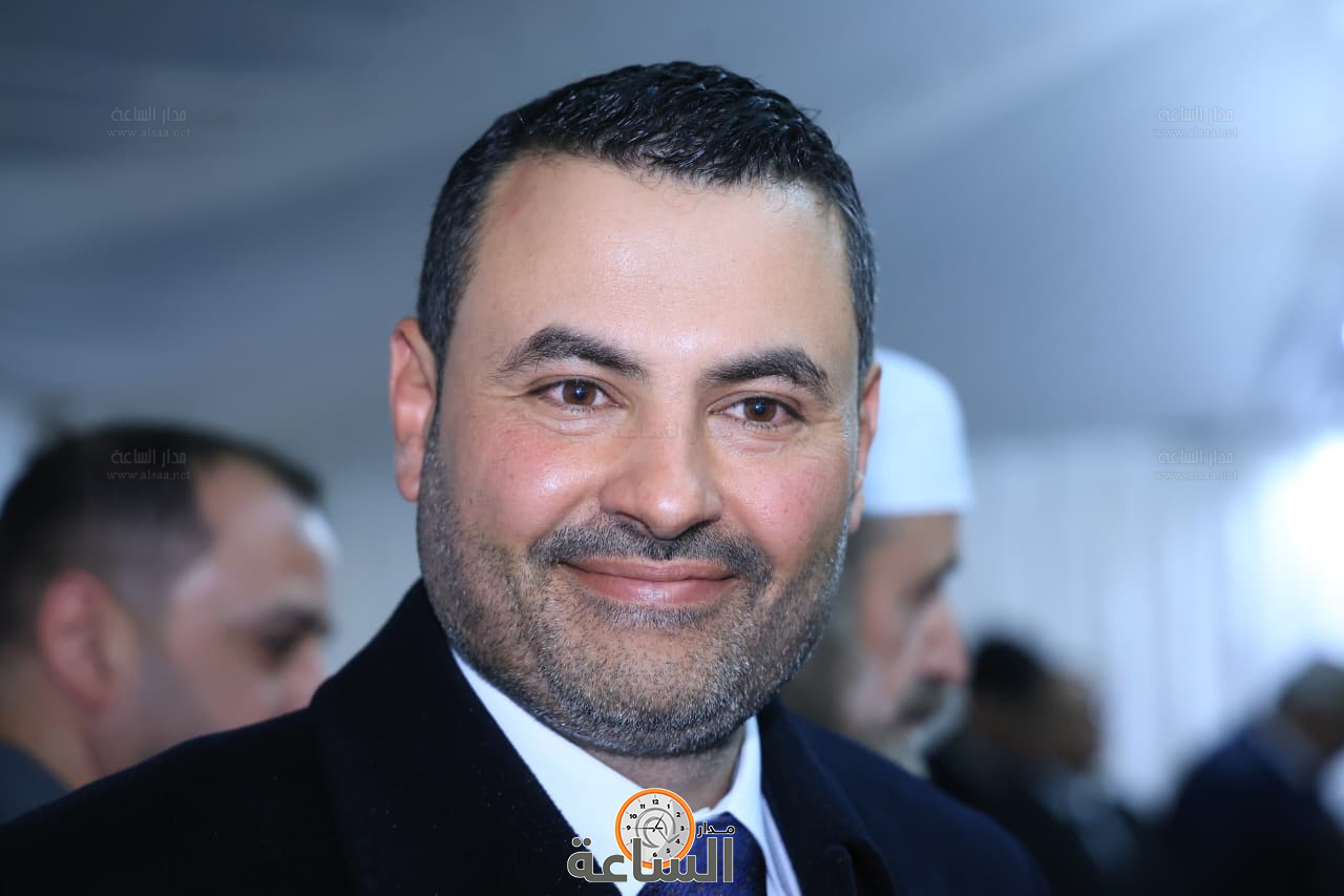 Madar Al-Saa Images 0.4092496131231381