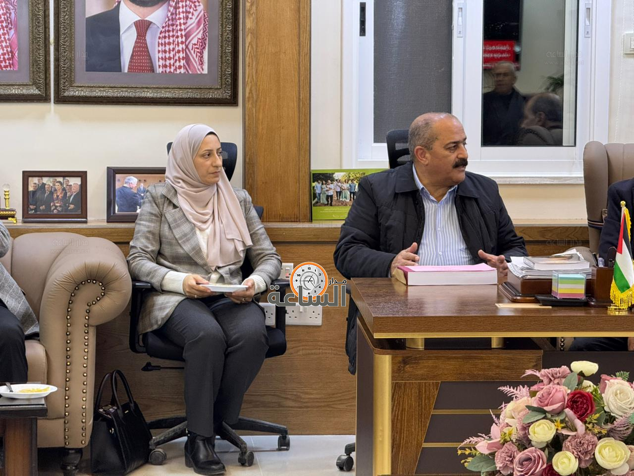 Madar Al-Saa Images 0.43837871089602376