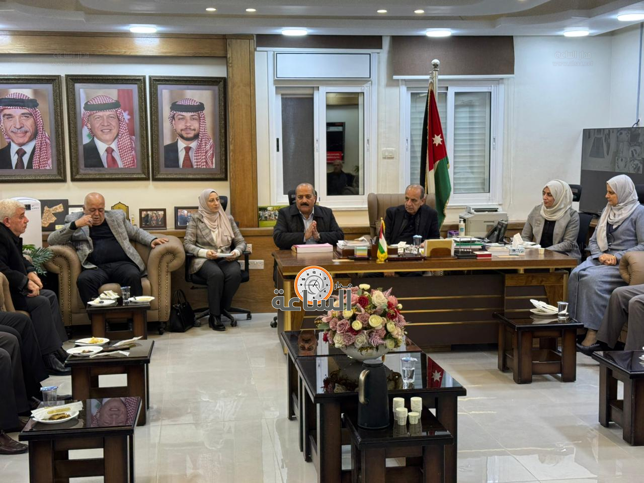 Madar Al-Saa Images 0.24910766643203963