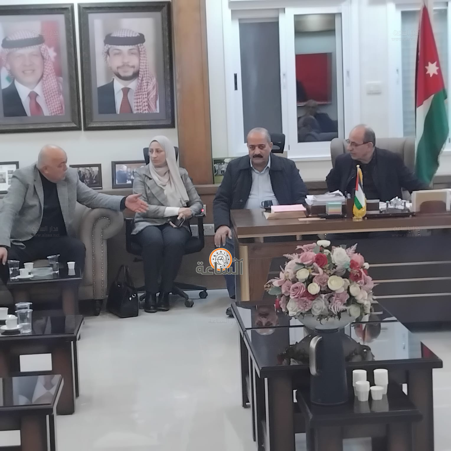 Madar Al-Saa Images 0.7192301768234368