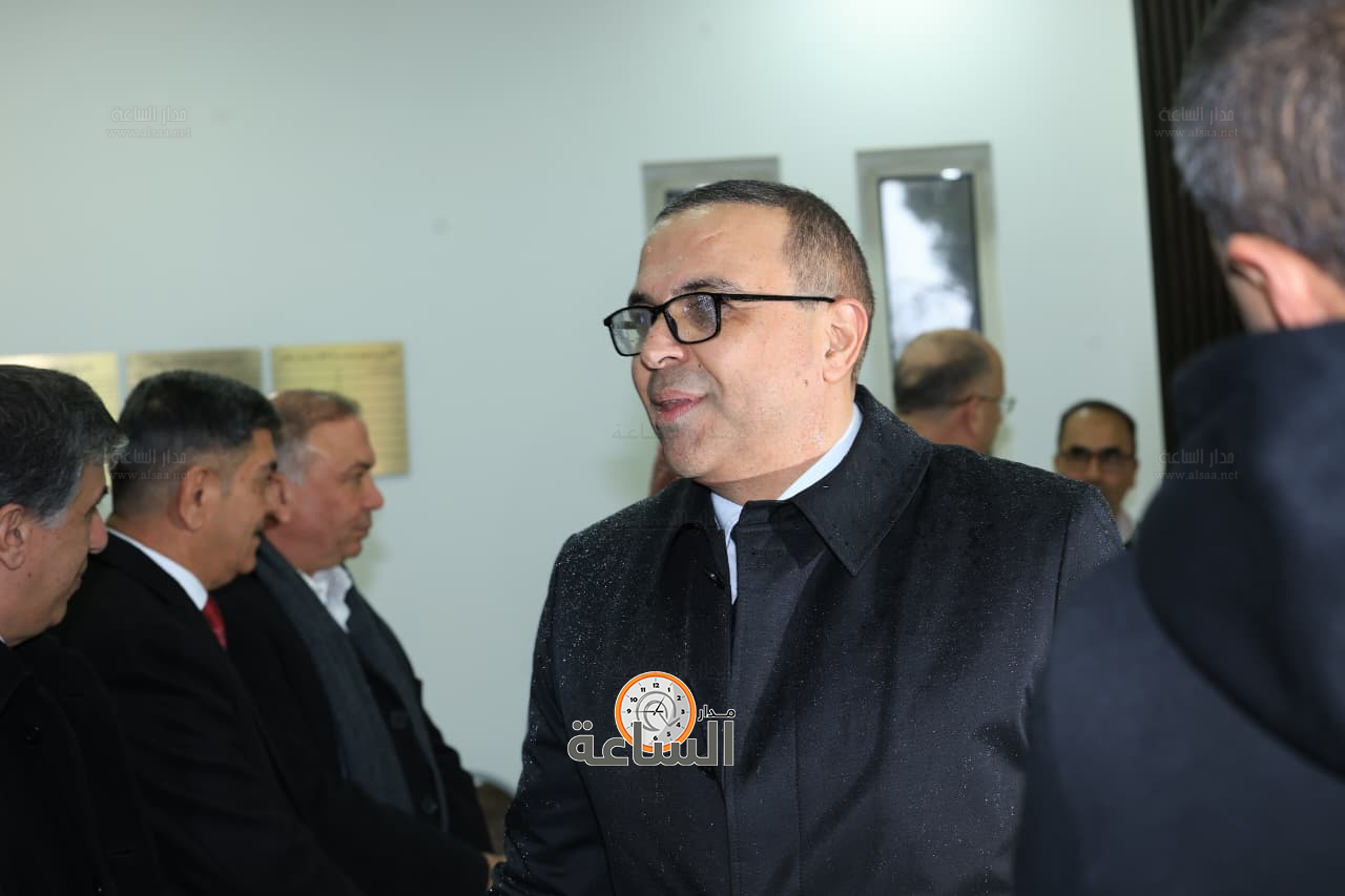 Madar Al-Saa Images 0.9856700114982377