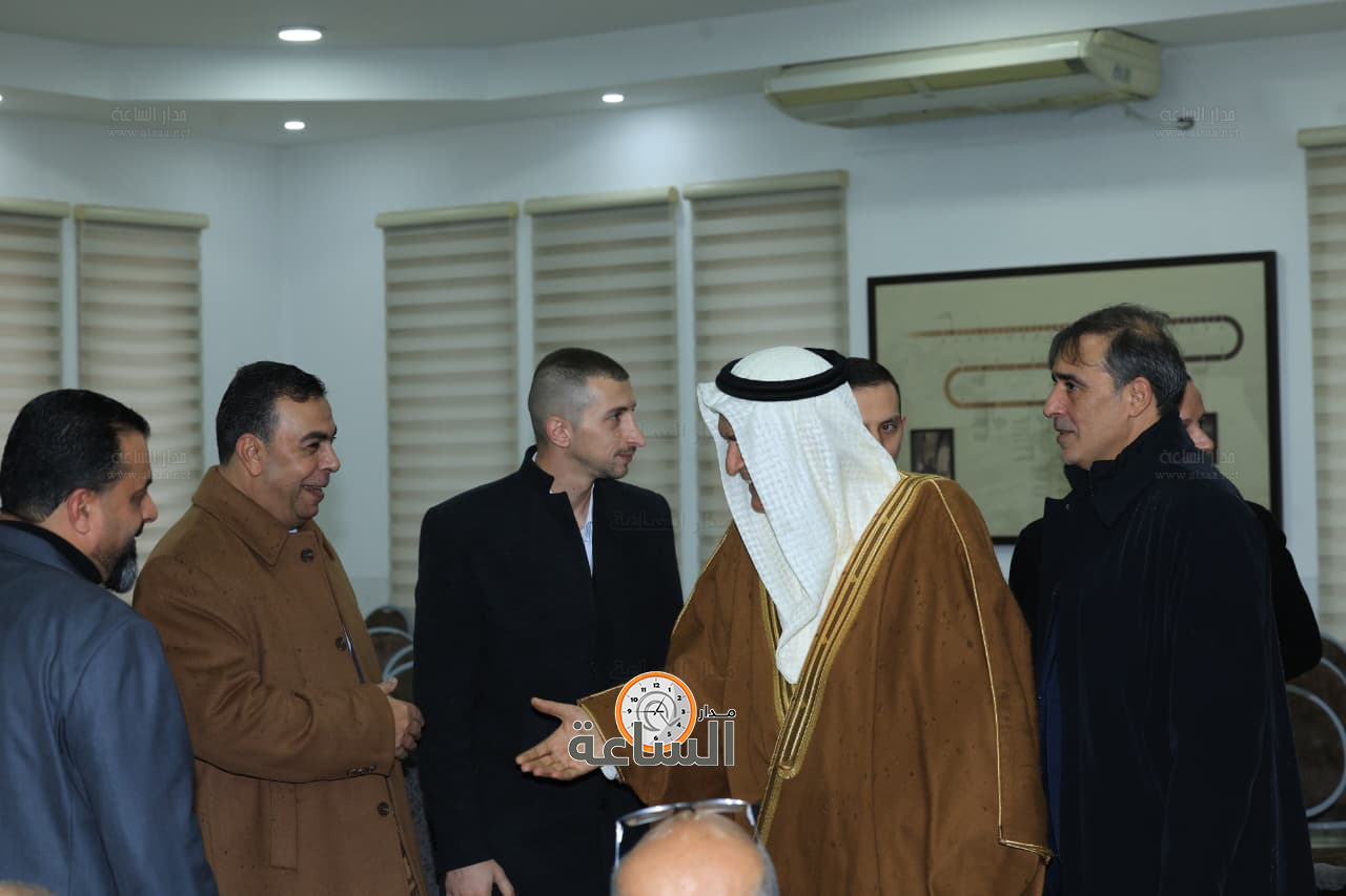 Madar Al-Saa Images 0.39484824320355016