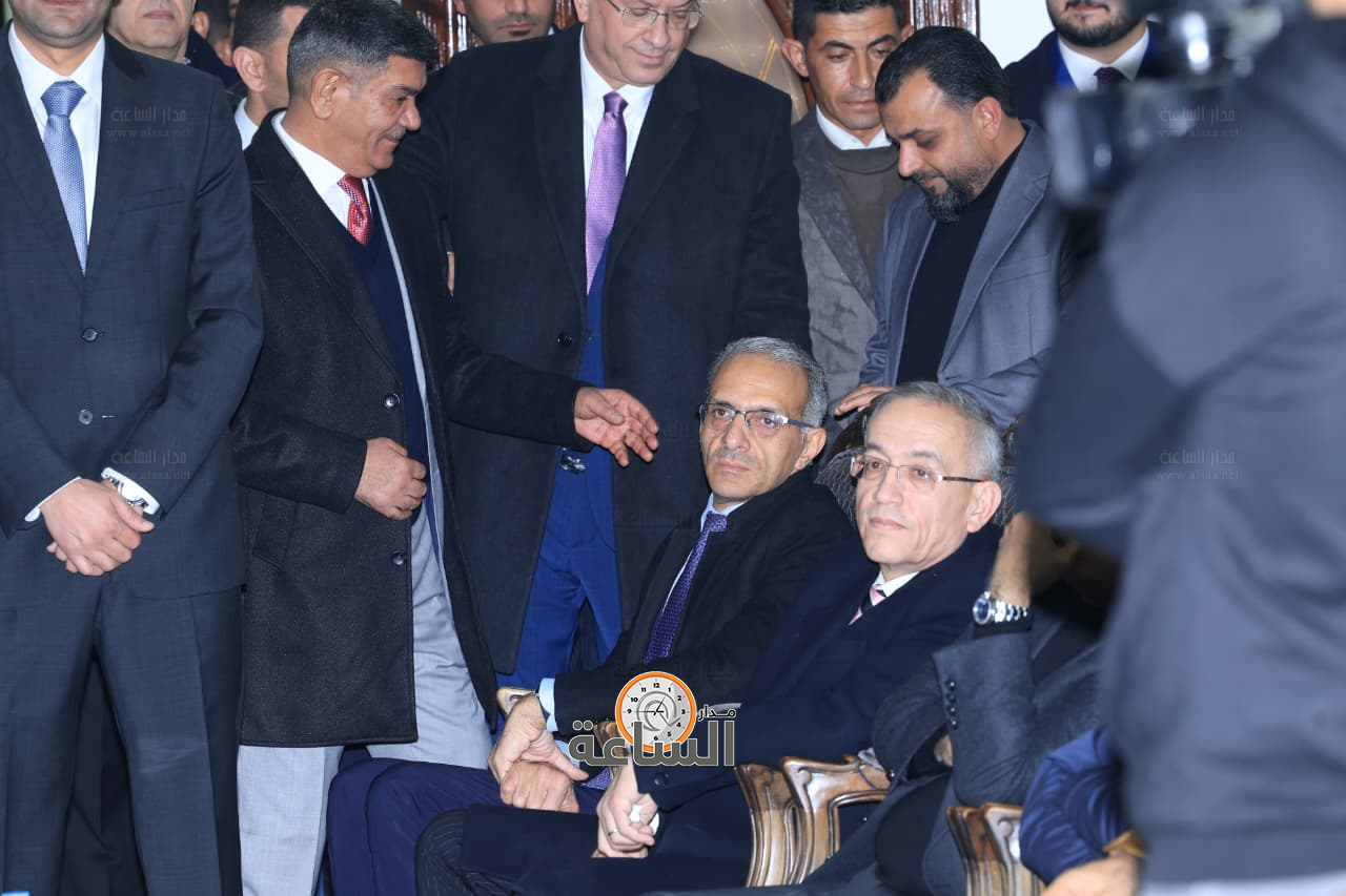 Madar Al-Saa Images 0.44722139671303507