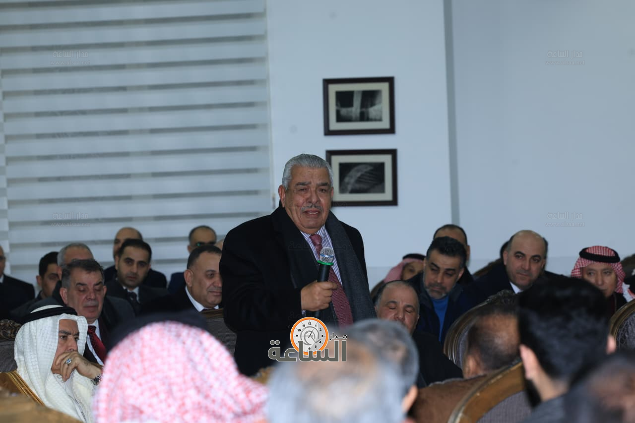 Madar Al-Saa Images 0.8176683225899699