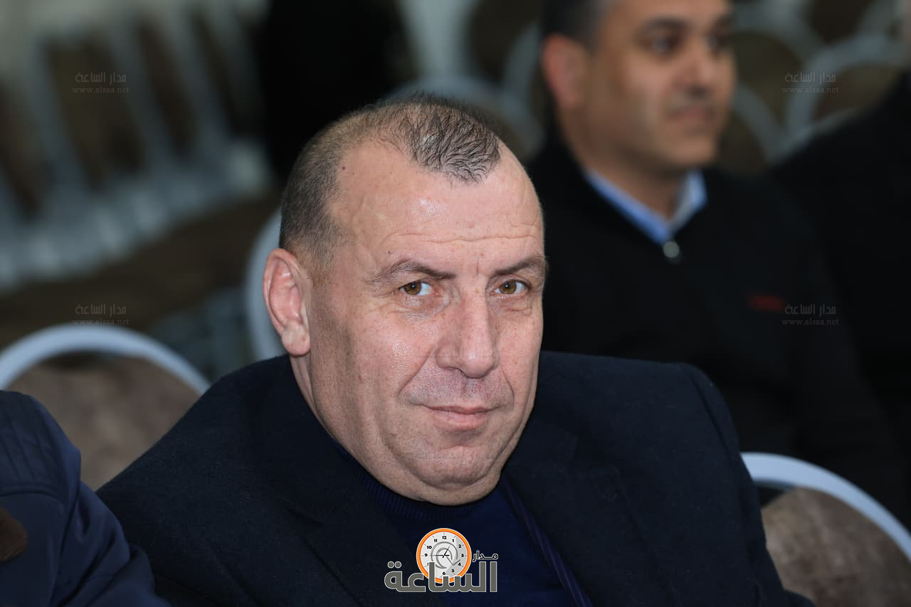 Madar Al-Saa Images 0.16344836684871256