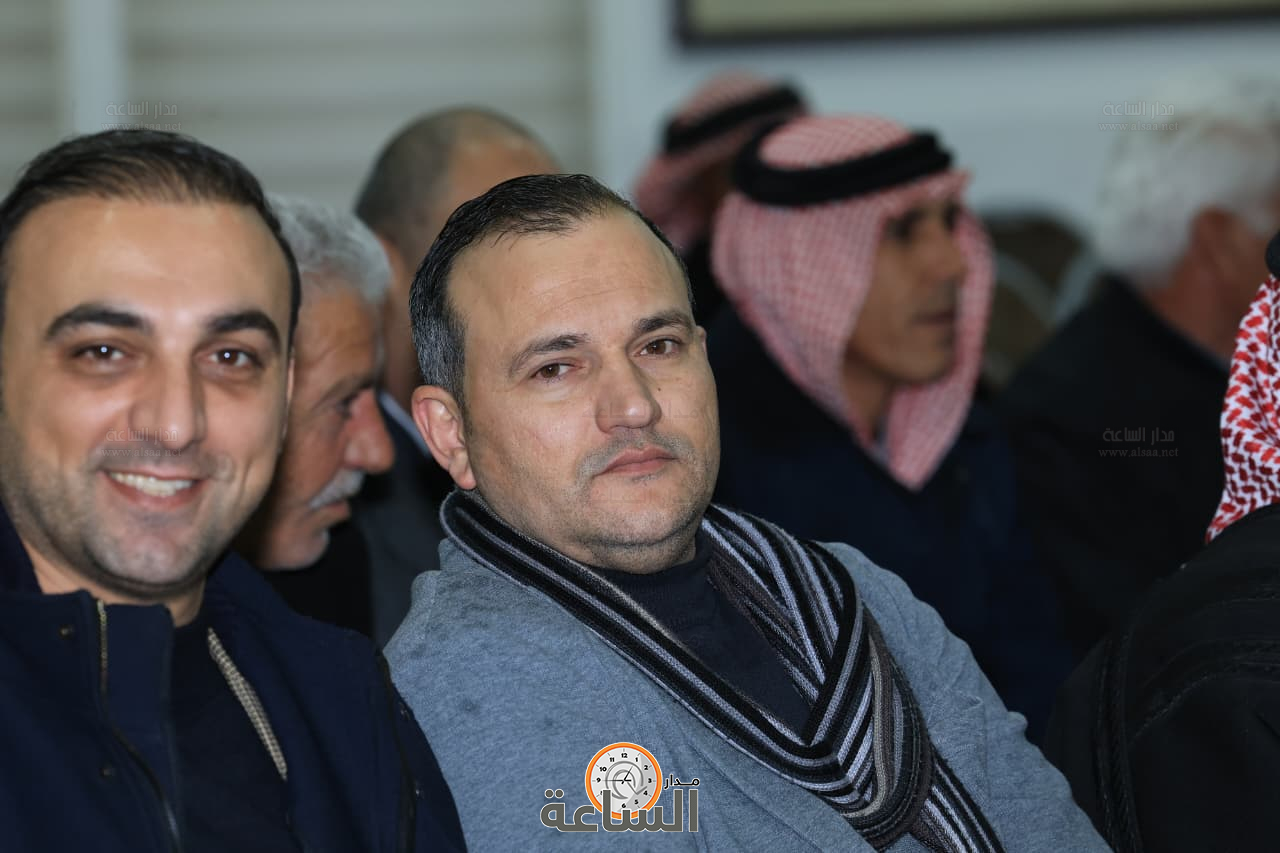 Madar Al-Saa Images 0.5684831446842513