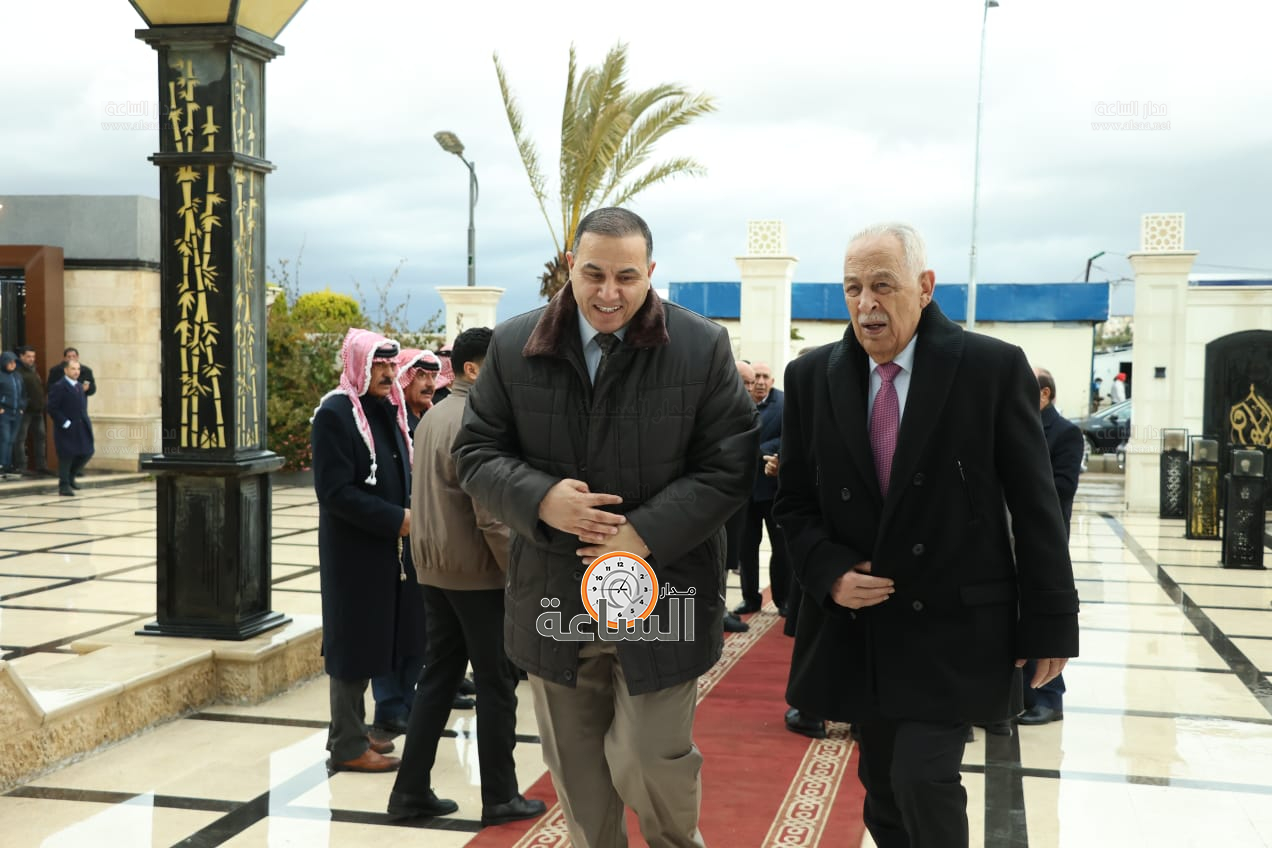 Madar Al-Saa Images 0.9069165488237846