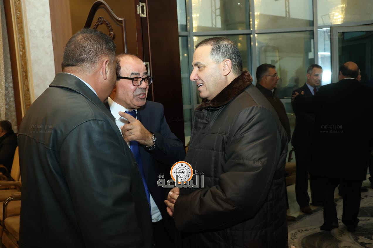 Madar Al-Saa Images 0.8641080528117449