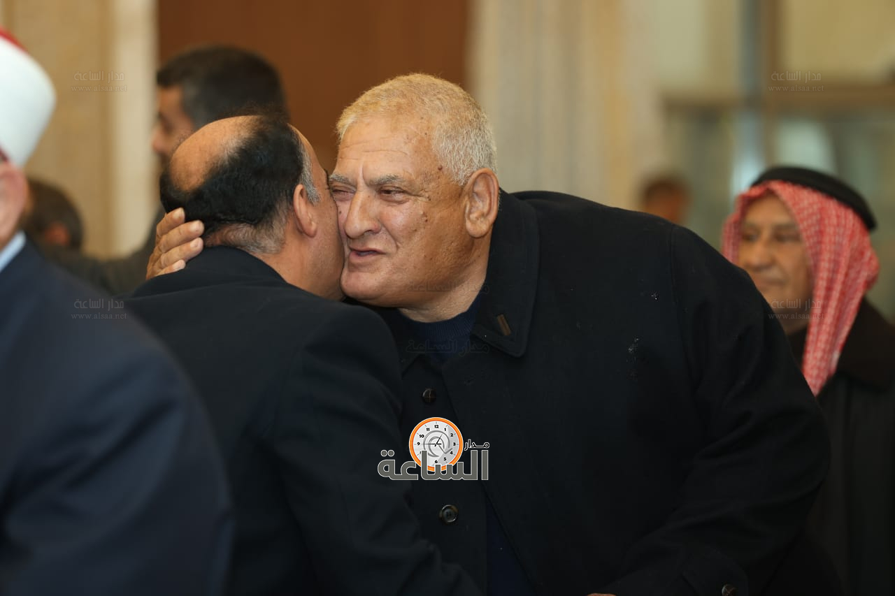 Madar Al-Saa Images 0.004087598618266242