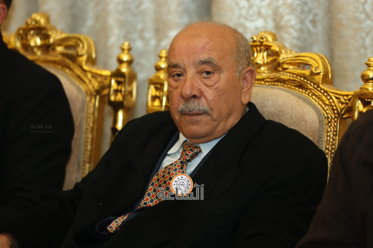 Madar Al-Saa Images 0.803334018417347