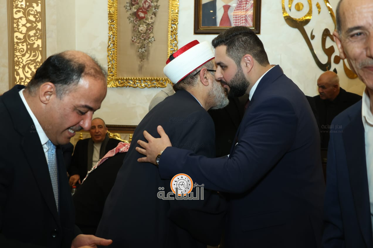 Madar Al-Saa Images 0.7743100606430592