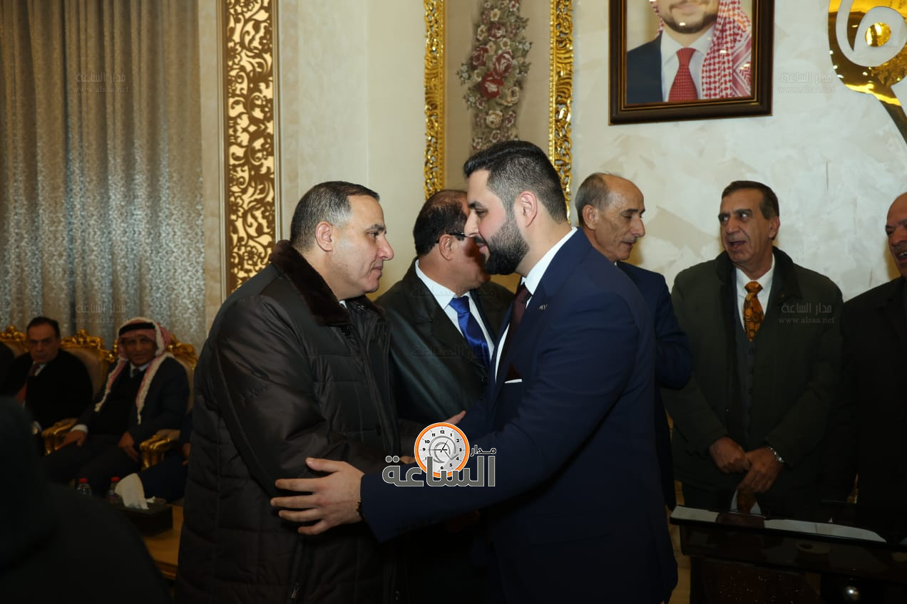 Madar Al-Saa Images 0.4504556161327766