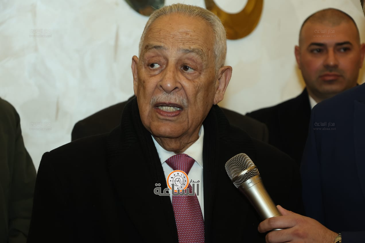 Madar Al-Saa Images 0.4292757031793386