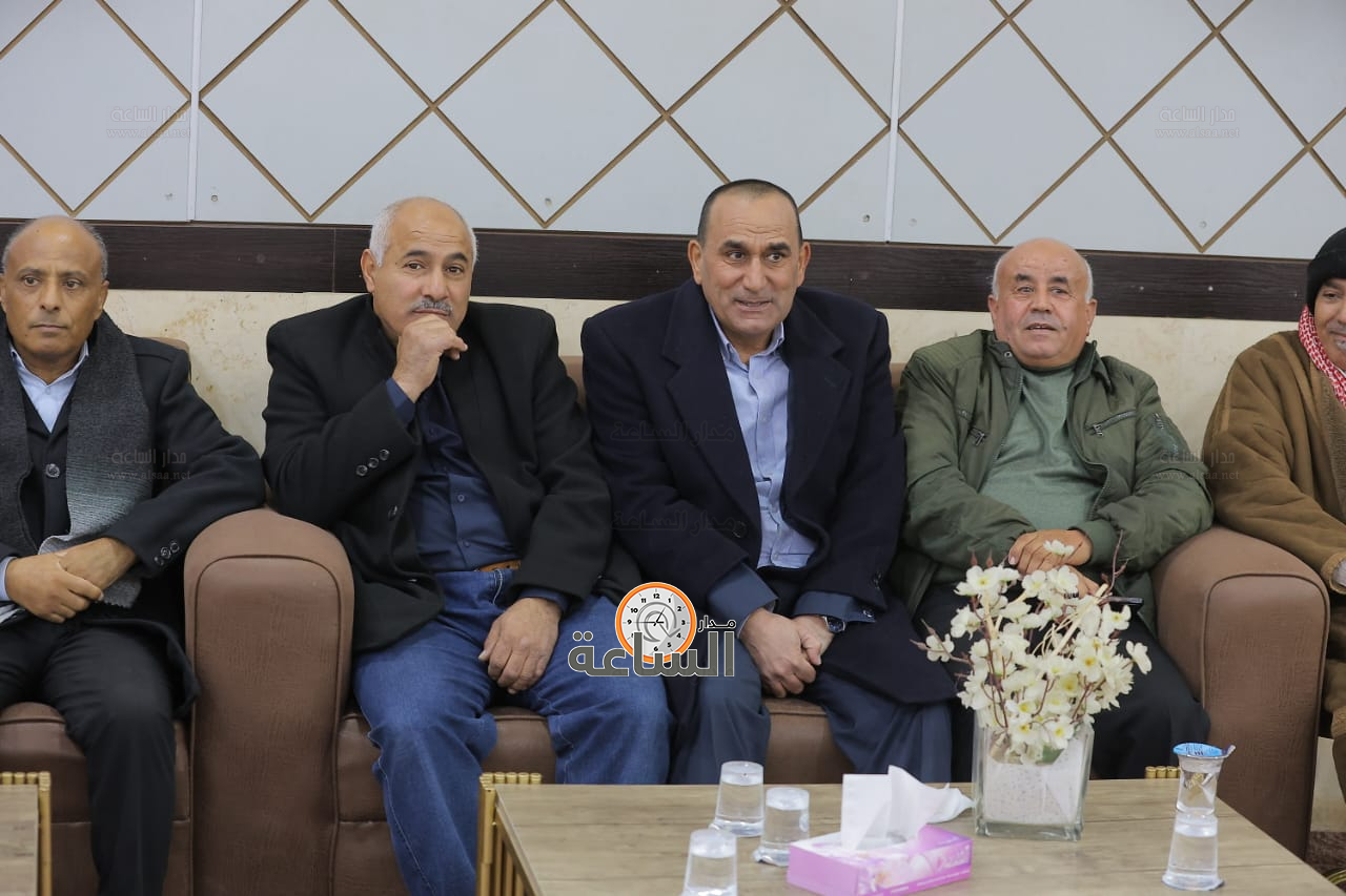 Madar Al-Saa Images 0.9498232114672323