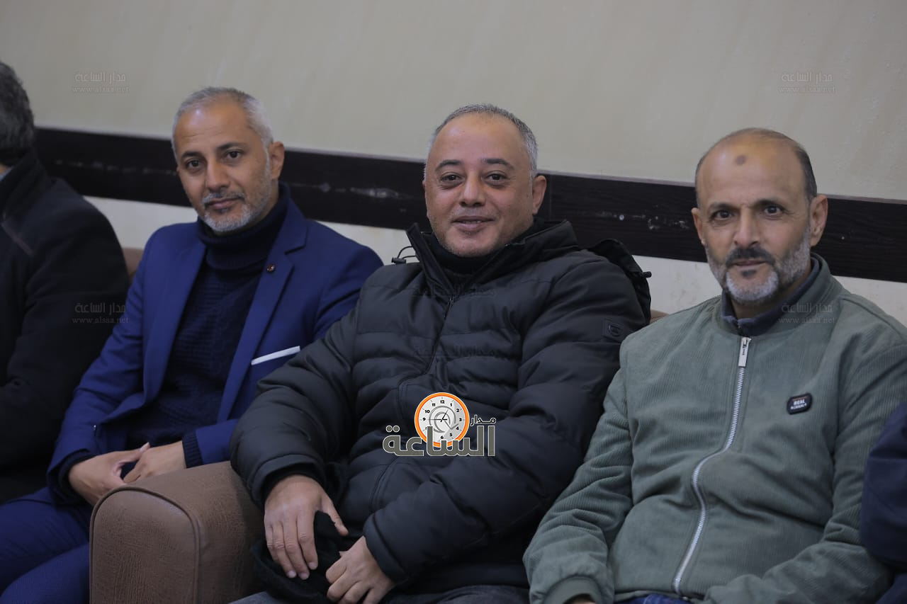 Madar Al-Saa Images 0.39229322686883994