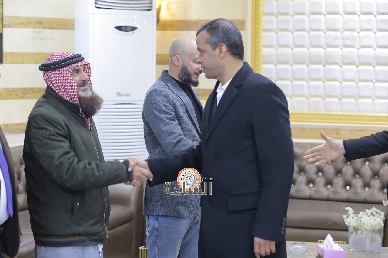 Madar Al-Saa Images 0.6776816160549054