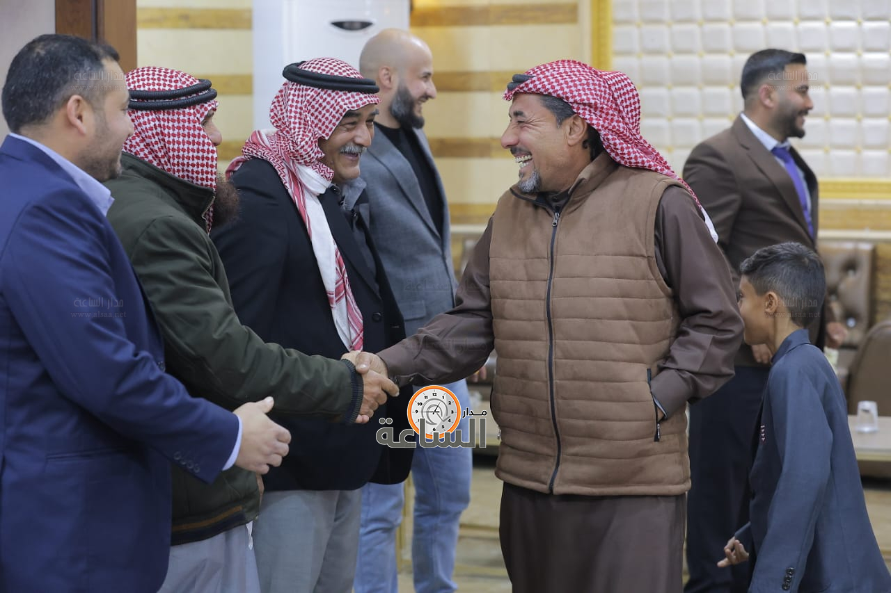 Madar Al-Saa Images 0.46296585312593563