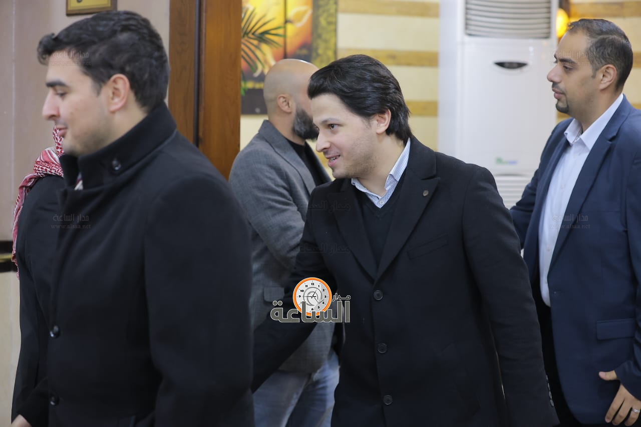 Madar Al-Saa Images 0.7213968624228174