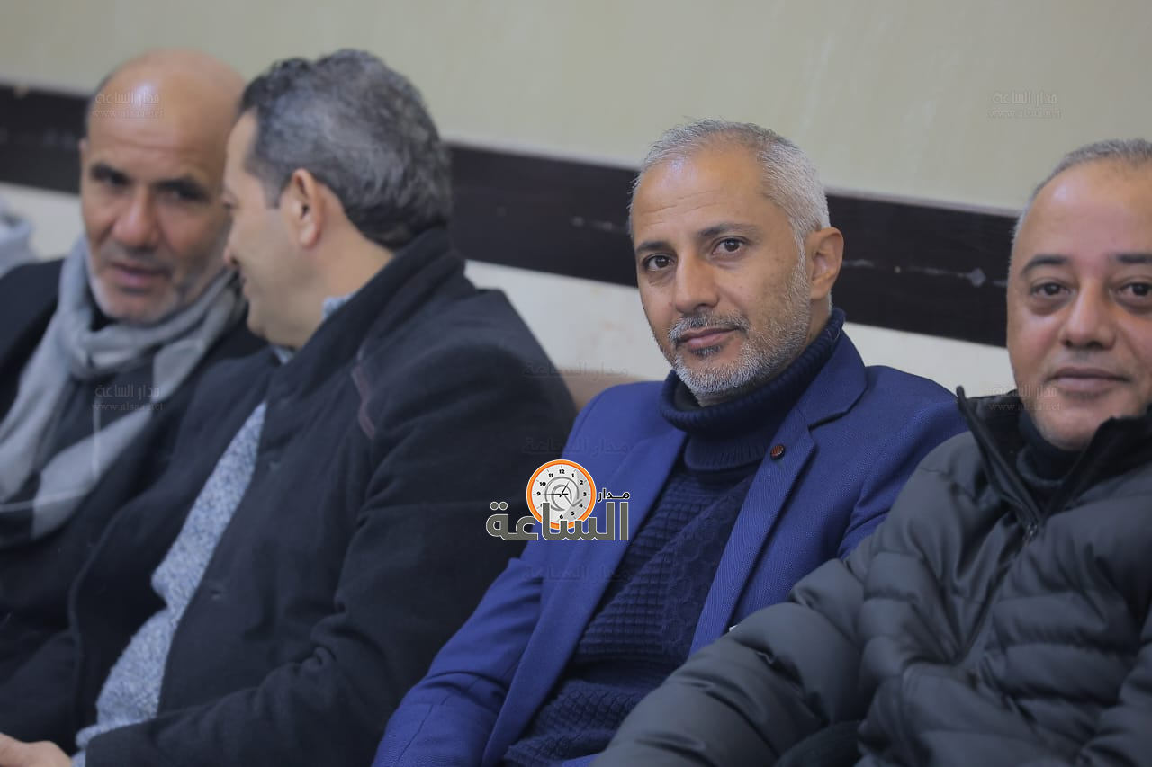 Madar Al-Saa Images 0.19392929746491017