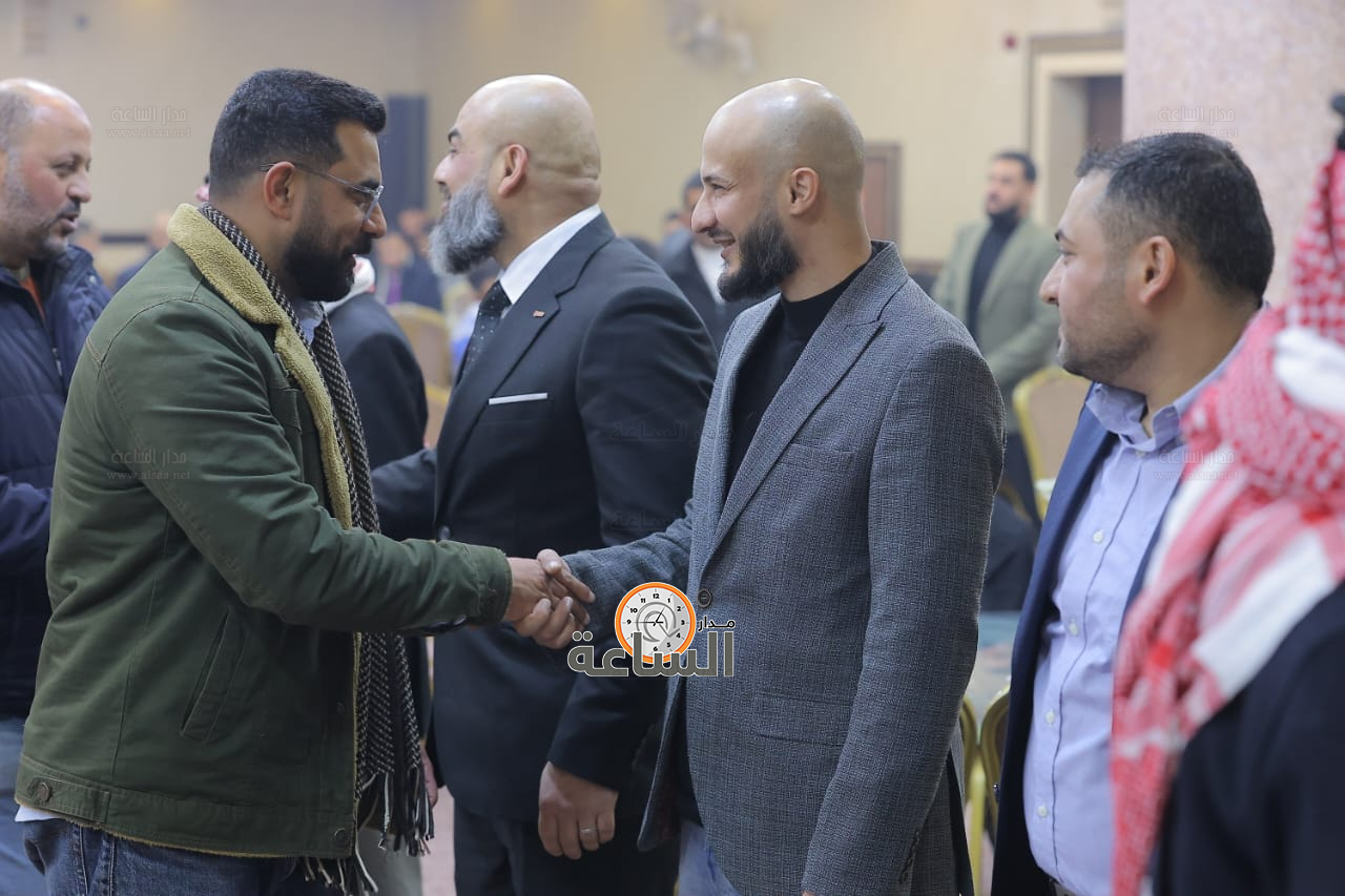 Madar Al-Saa Images 0.2557607445683655