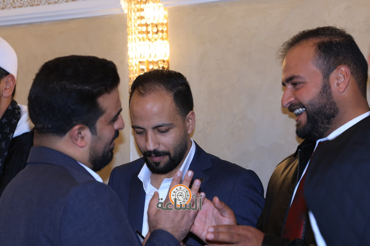 Madar Al-Saa Images 0.0018112177231390802