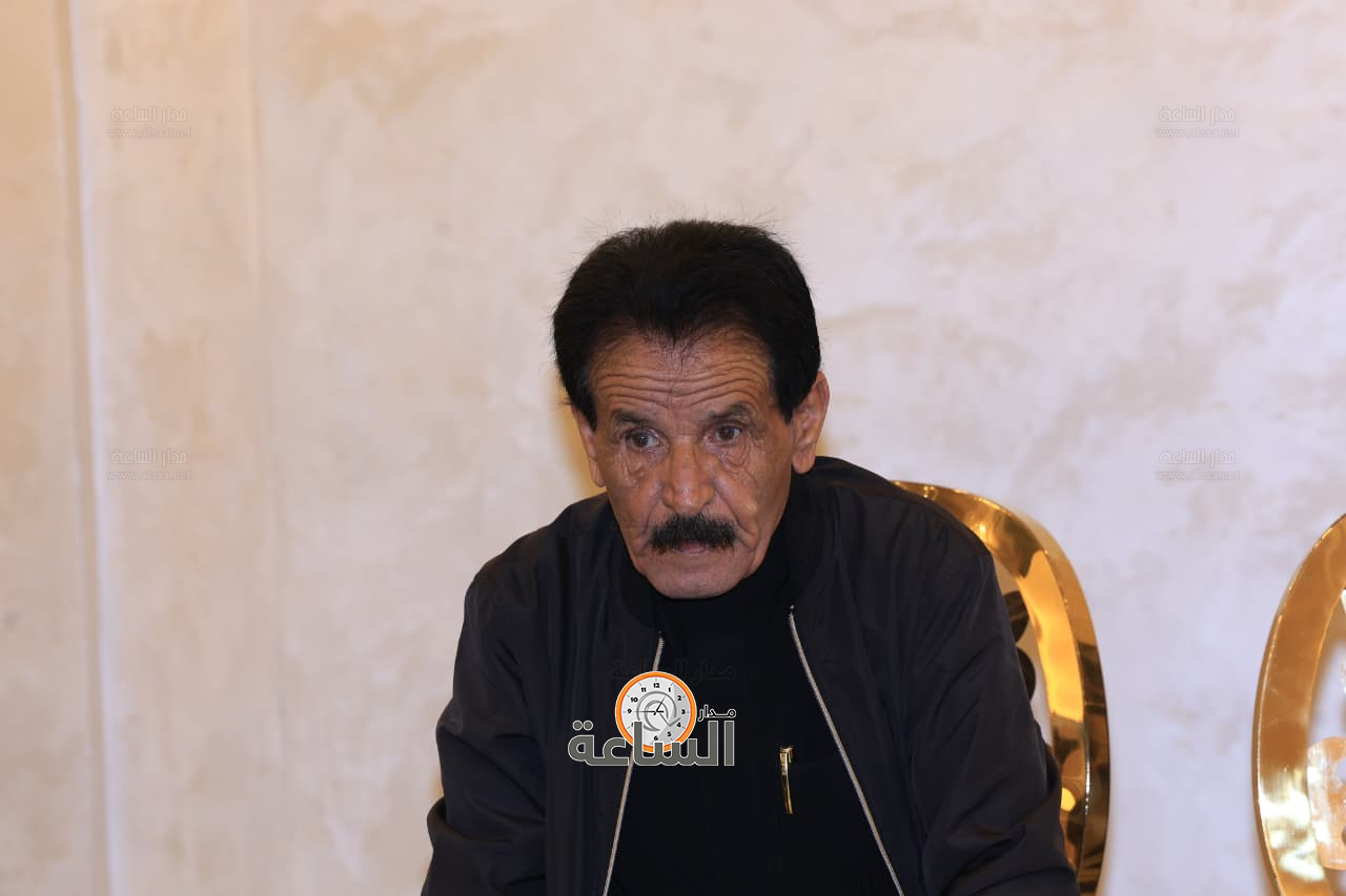 Madar Al-Saa Images 0.8698362845792327