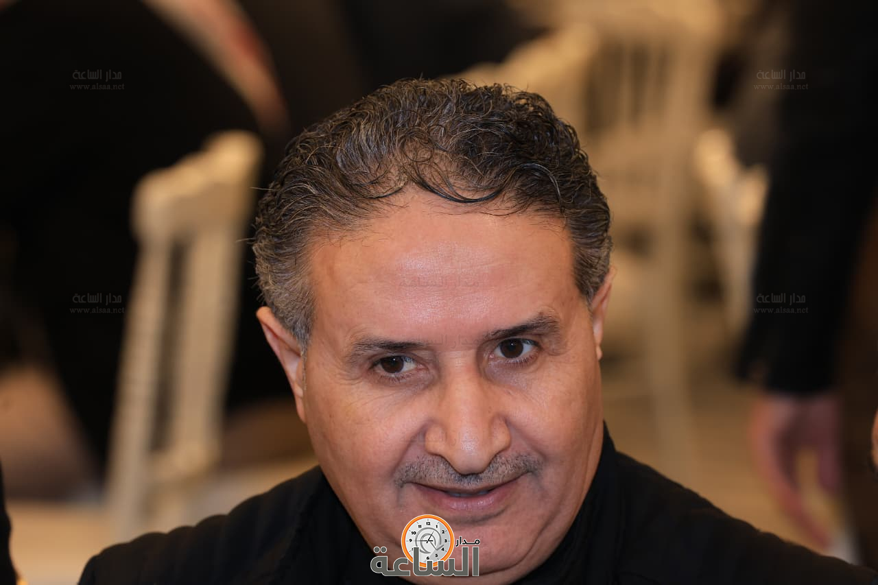 Madar Al-Saa Images 0.06252930609982199