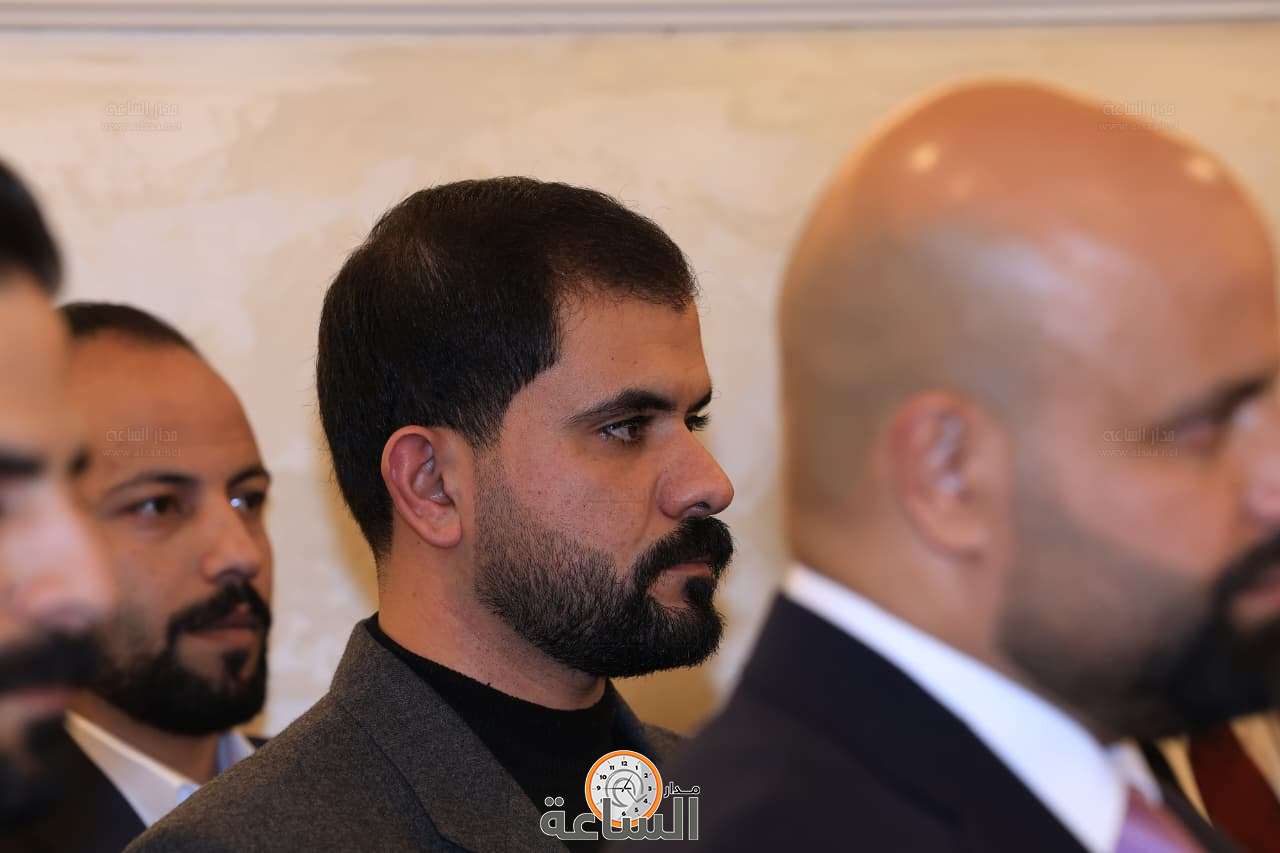 Madar Al-Saa Images 0.886341141173371