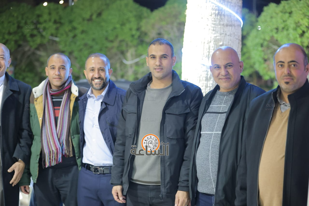 Madar Al-Saa Images 0.4287825502045324