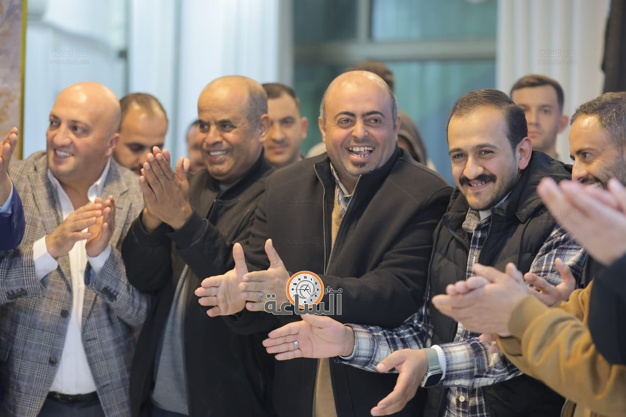 Madar Al-Saa Images 0.6629264537484542