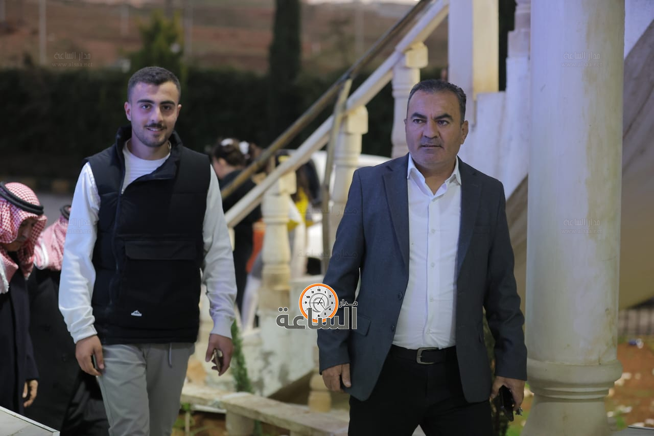 Madar Al-Saa Images 0.3248488132688411