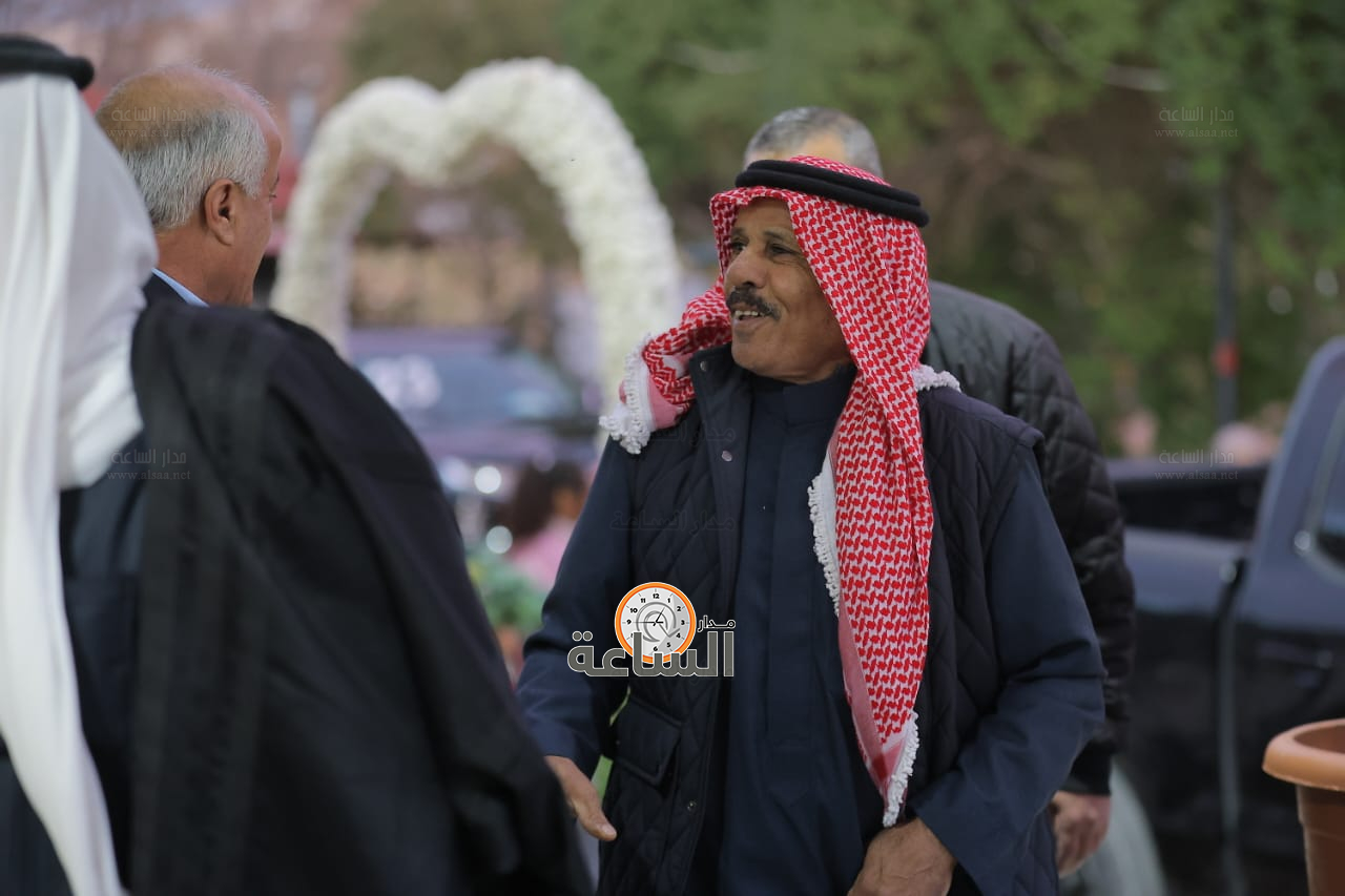 Madar Al-Saa Images 0.8448436379742537