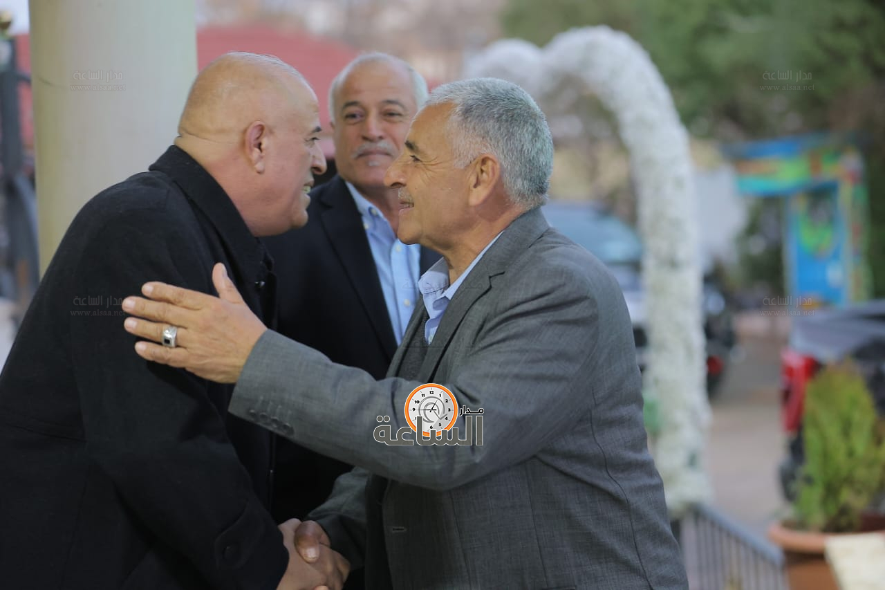 Madar Al-Saa Images 0.013694877602400735