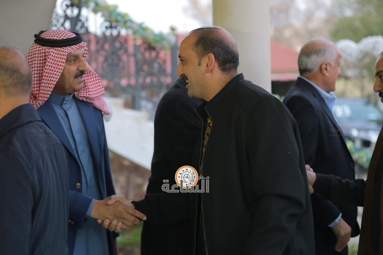 Madar Al-Saa Images 0.7413897816856337