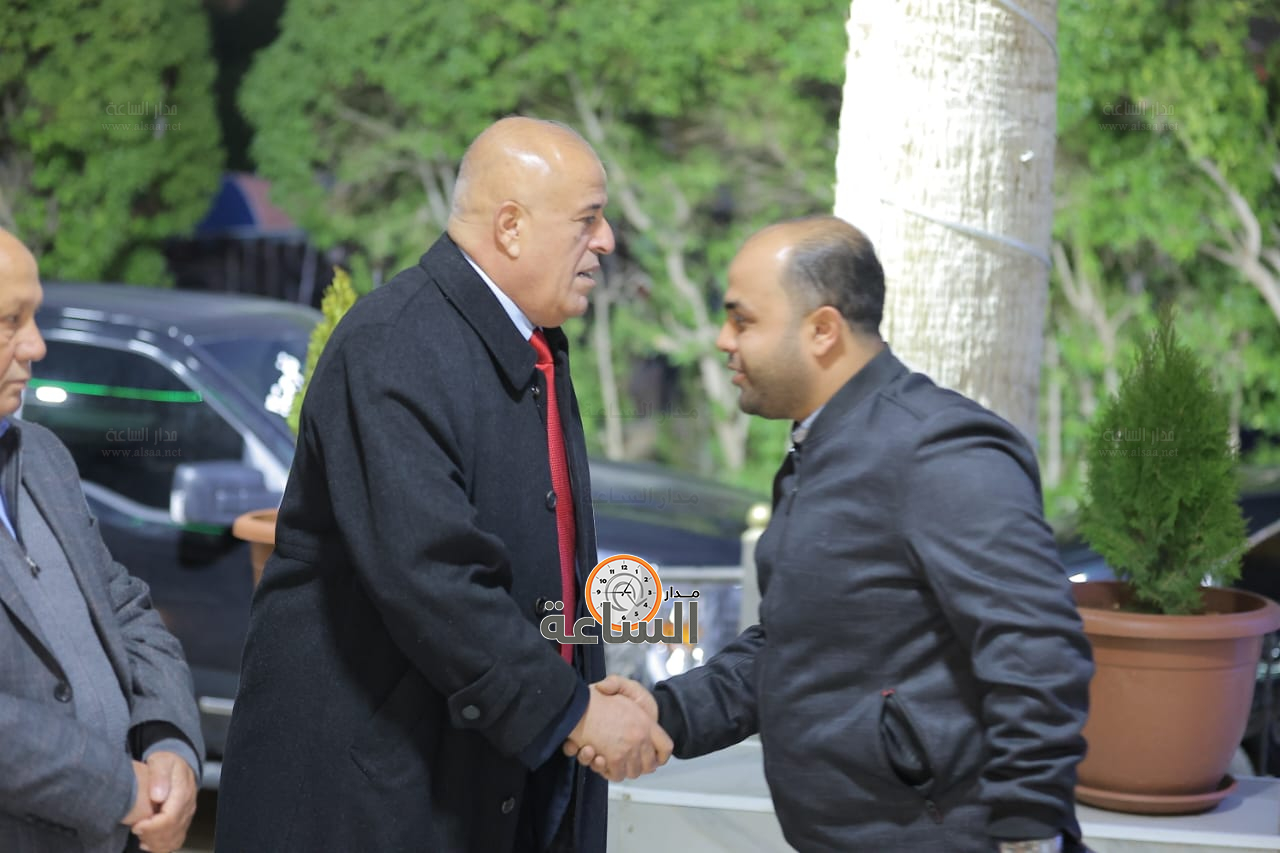 Madar Al-Saa Images 0.831033887515576