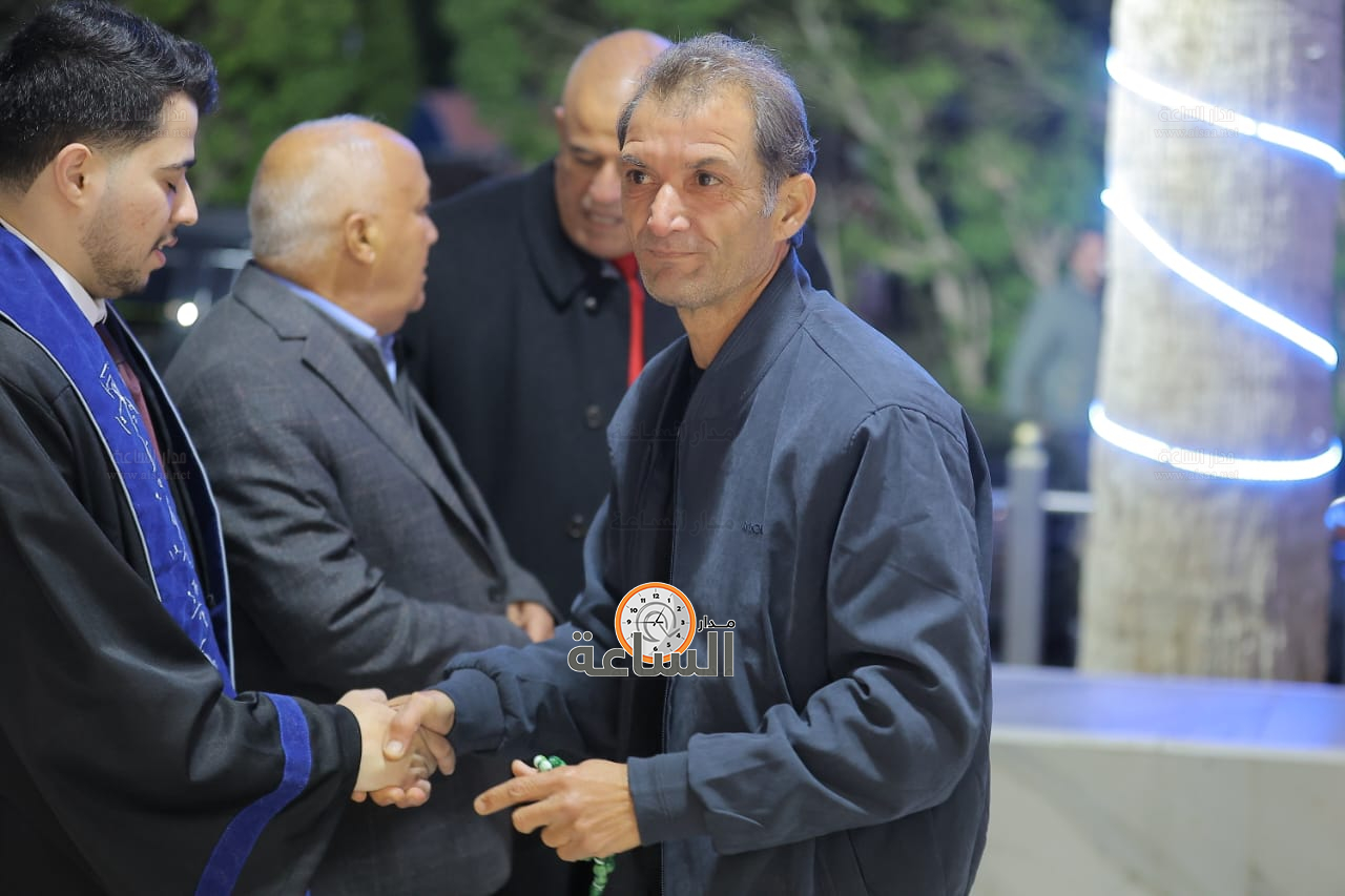 Madar Al-Saa Images 0.037146200930534445