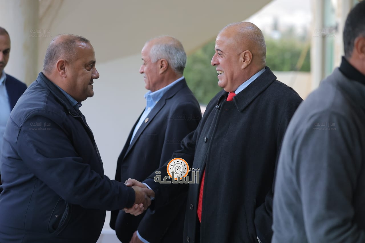 Madar Al-Saa Images 0.9821585371069722